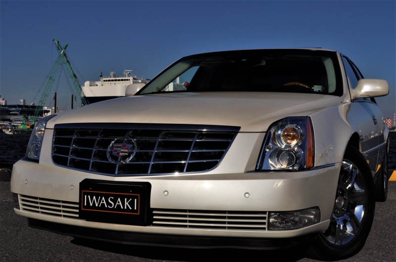 キャデラック DTS DTSプラチナム法人オーナー禁煙車ガレージ保管新車時  