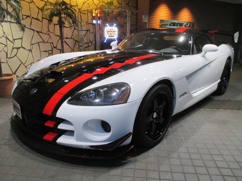 ダッジ バイパー ｓｒｔ １０ ａｃｒ 新車並行 Garage Crew Cab アメ車 中古車 検索サイト エーカーライフ Com