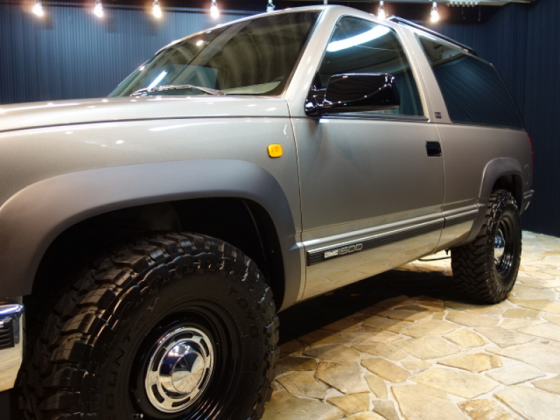 Gmc ユーコン Sle 6 5l ディーゼルターボ4wd 新車並行nox Pm適合首都圏登録可能 中古車情報 アメ車 中古車 検索サイト エーカーライフ Com