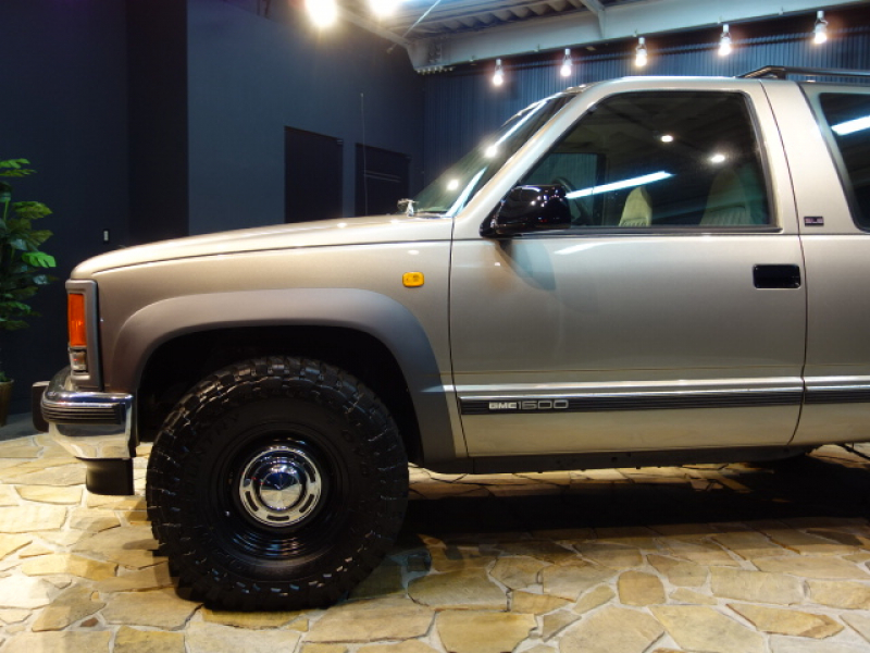 Gmc ユーコン Sle 6 5l ディーゼルターボ4wd 新車並行nox Pm適合首都圏登録可能 中古車情報 アメ車 中古車 検索サイト エーカーライフ Com Gmc ユーコン Sle 6 5l ディーゼルターボ4wd 新車並行nox Pm適合首都圏登録可能 中古車情報 アメ車 中古車 検索サイト エーカーライフ Com