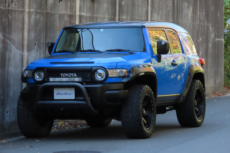トヨタ(US) FJクルーザー 新車並行　リフトアップ仕様