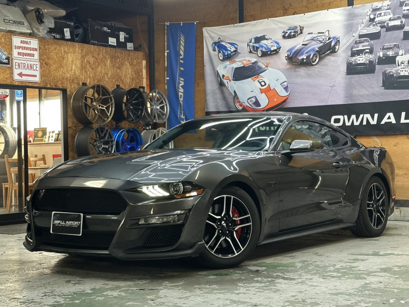 フォード マスタング 2019y　5.0GT　プレミアム　12‘LCDメーター　SYNC3 キッカー　シェルビーフェイス　10速AT