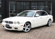XJ-8