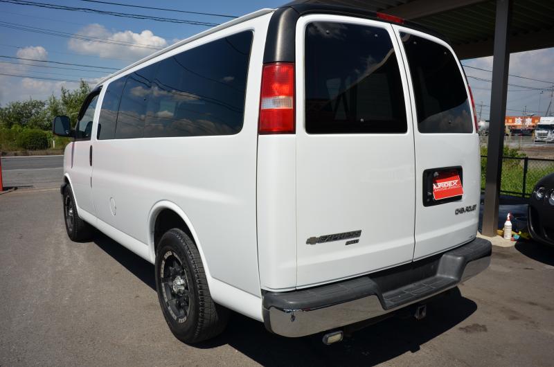 シボレー エクスプレス ロールーフ AWD 4WD 実走行証明書 中古車
